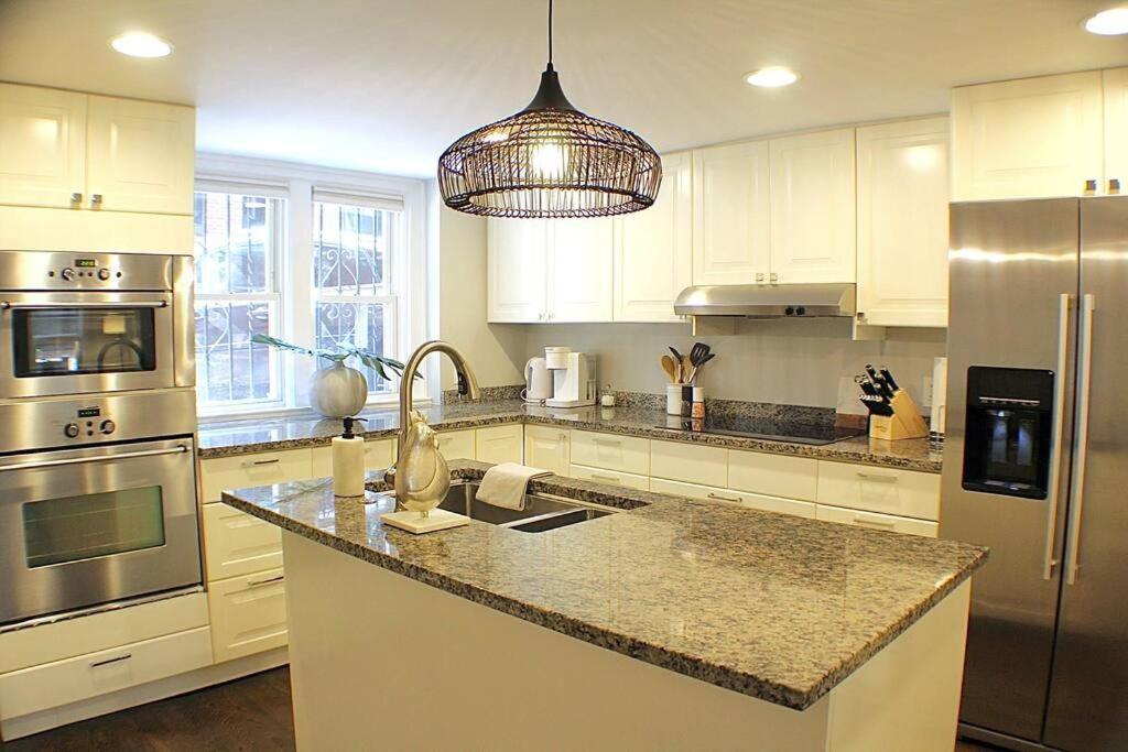 Luxury - Pet Friendly 3Bd, 3Ba South End Condo Boston Exterior photo